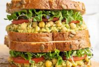 Smashed Chickpea Avocado Sandwich