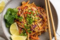 Creamy Thai Peanut Noodles