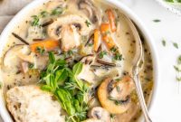 Velvety Vegan Mushroom Wild Rice Soup