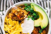 14 Warming Vegan Soups and Chillis for a Cozy Fall