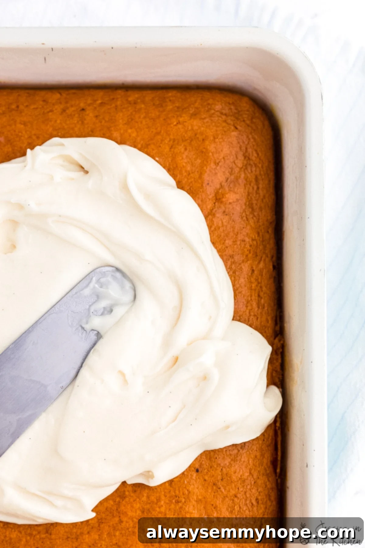 Velvety Vegan Cream Cheese Frosting 1 featured 30216 1