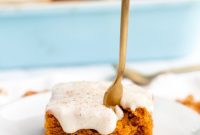 Spiced Vegan Pumpkin Sheet Cake
