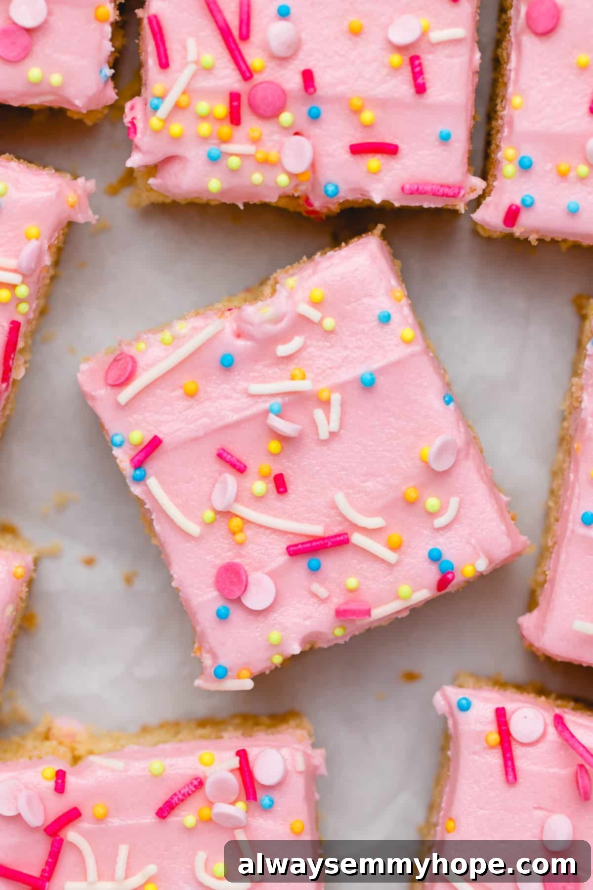 Delicious Vegan Sugar Cookie Bars 1 featured 42418