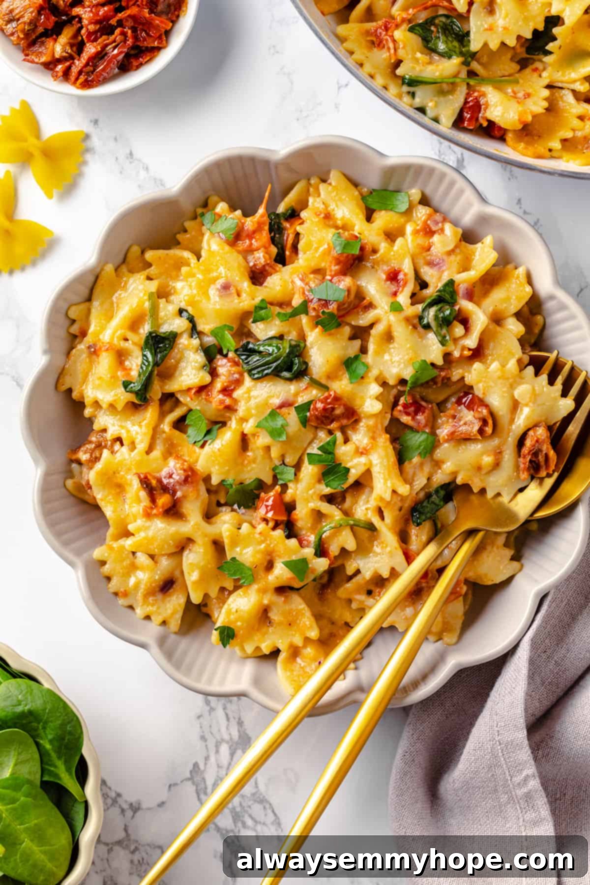 Mediterranean Sun-Kissed Pasta 1 featured 59028