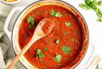 Craft Your Own Delicious Marinara Sauce