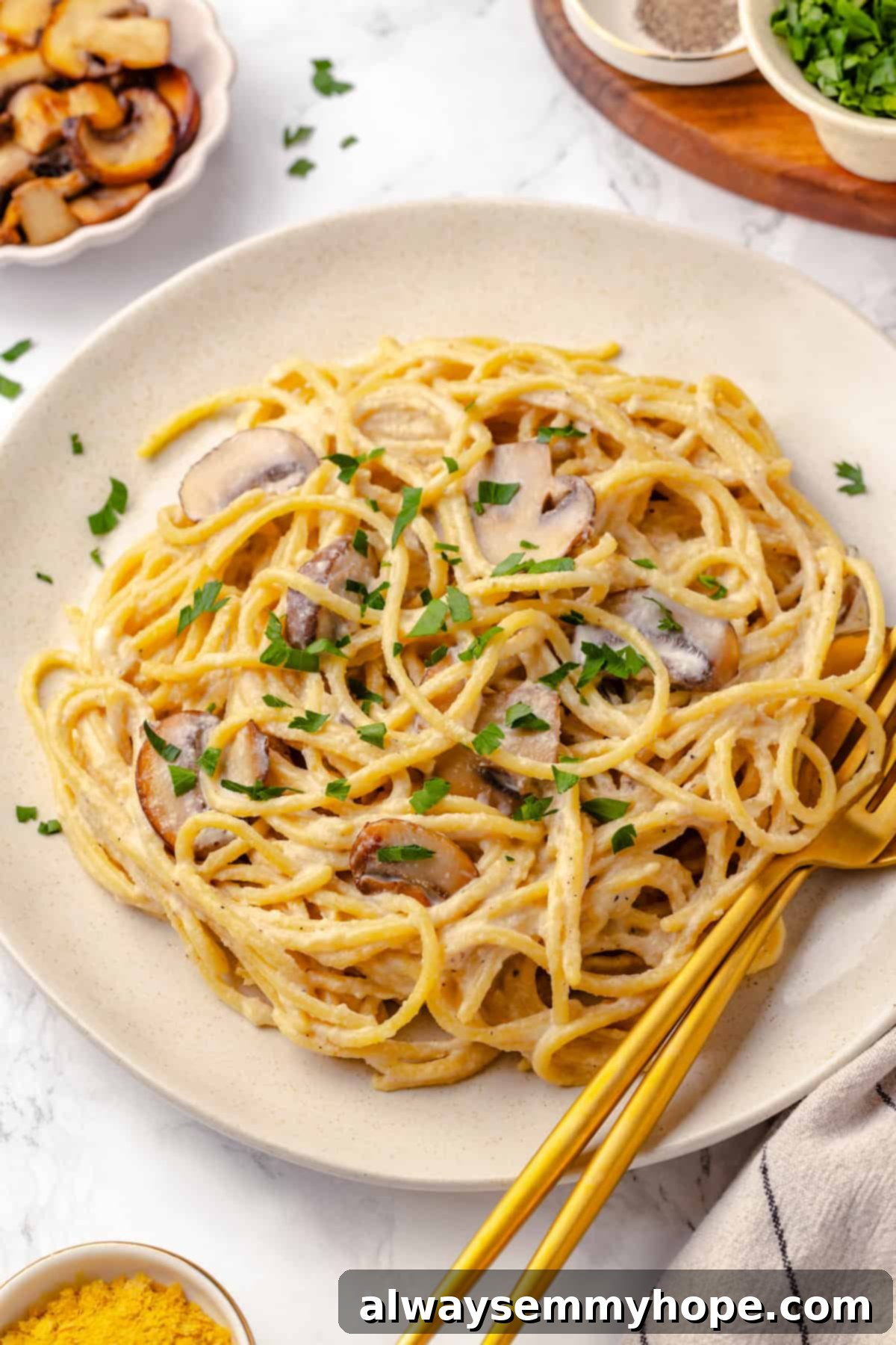 Authentic Italian Carbonara 1 featured 62505