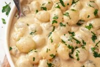 Velvety Creamed Onions