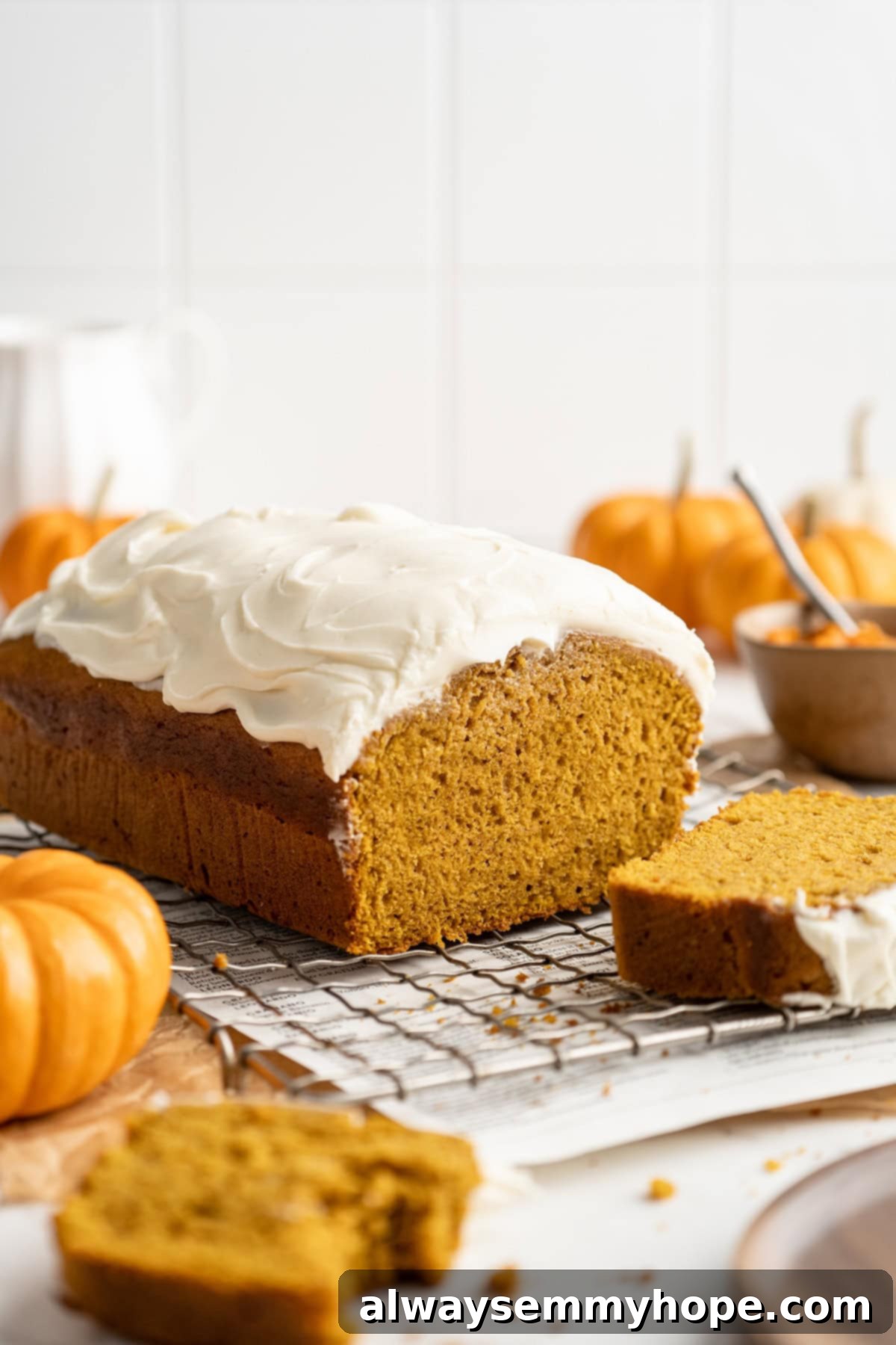 Moist Pumpkin Bread with Cream Cheese Frosting 1 featured 63886