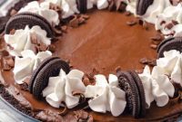 Decadent Chocolate Mousse Pie