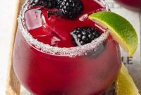 Refreshing Blackberry Margarita