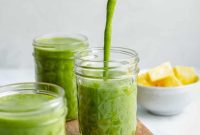 Simple Four Ingredient Green Smoothie