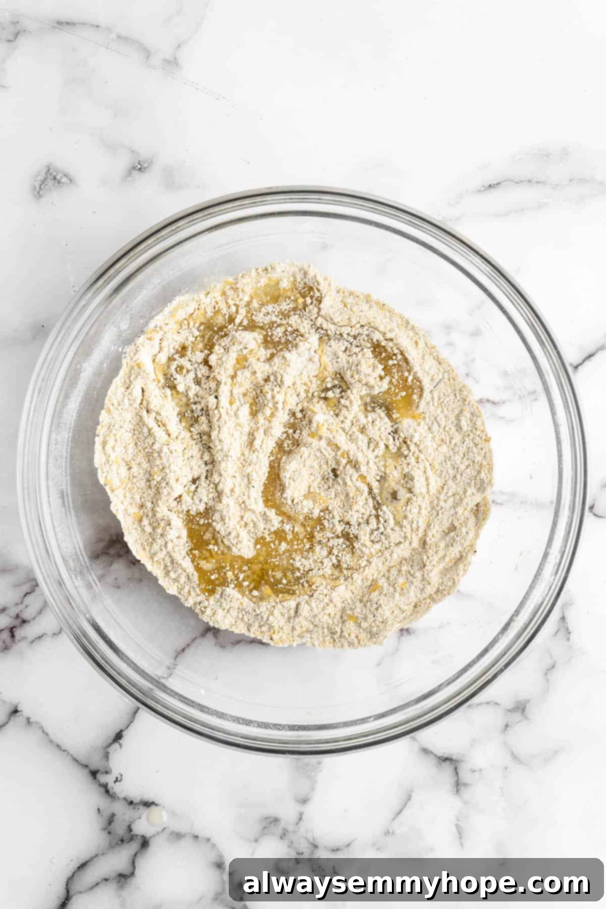 These vegan Cheez-Its are crispy, crunchy, snackable, and super cheesy! Make your own homemade vegan cheese crackers in just 30 minutes. Ingredients for vegan cheese crackers in glass bowl