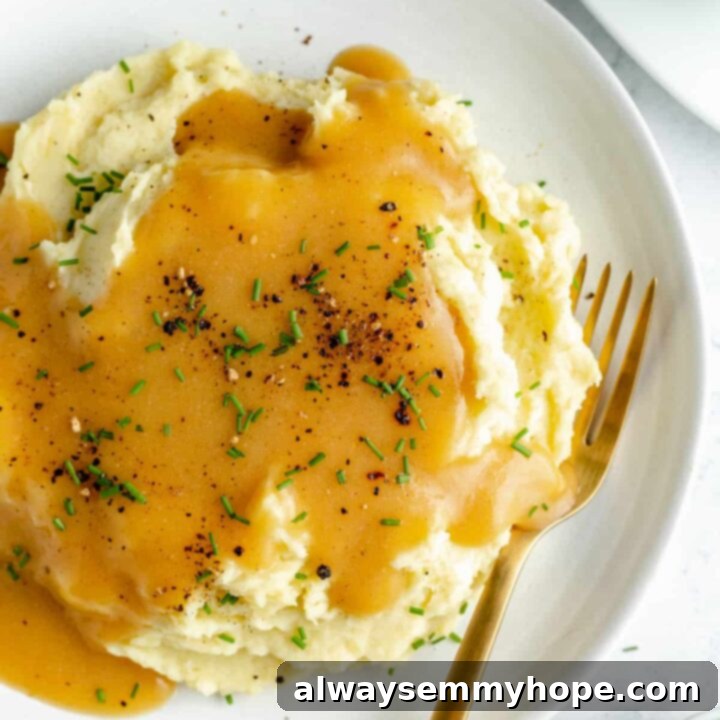 80+ Vegan Thanksgiving Feast Recipes 35 A rich, savory vegan gravy, perfect for pouring over mashed potatoes or any Thanksgiving dish.