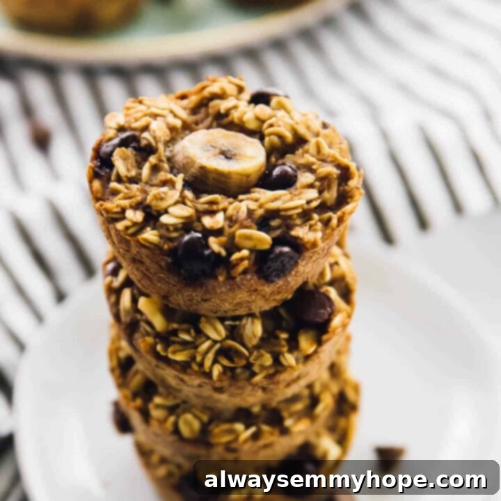 Baked Banana Bread Oatmeal Cups