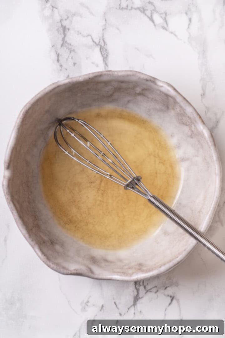 Seasoning mixture for sushi rice in bowl